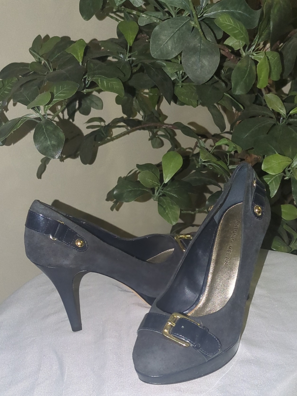 💥SALE💥ANTONIO MELANI Navy Suede Buckle Peep-Toe Pumps